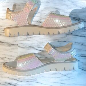 Primigi girls sz 1.5 active fashion sandals pearlescent rainbow genuine leather